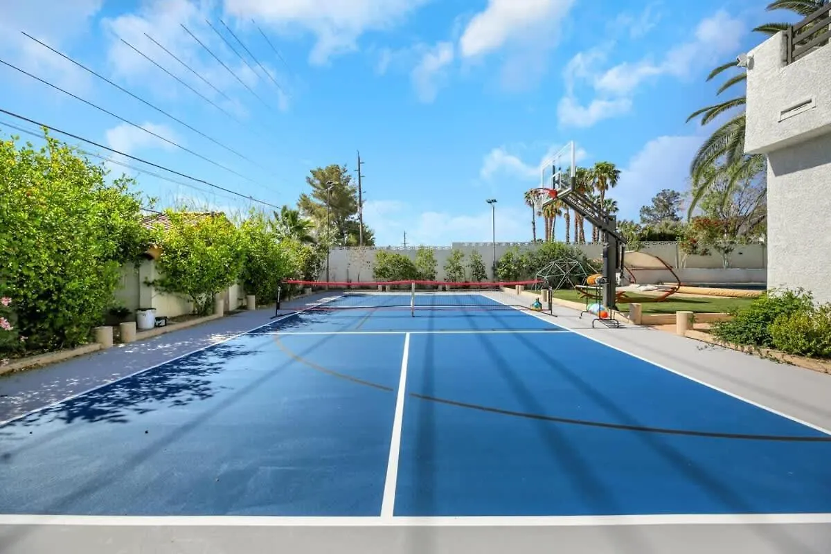 Vila Ultimate Family Getaway Pickleball Heated Pool Las Vegas