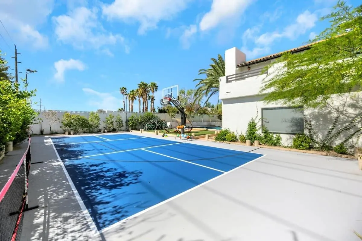 Ultimate Family Getaway Pickleball Heated Pool Las Vegas 0*,  États-Unis