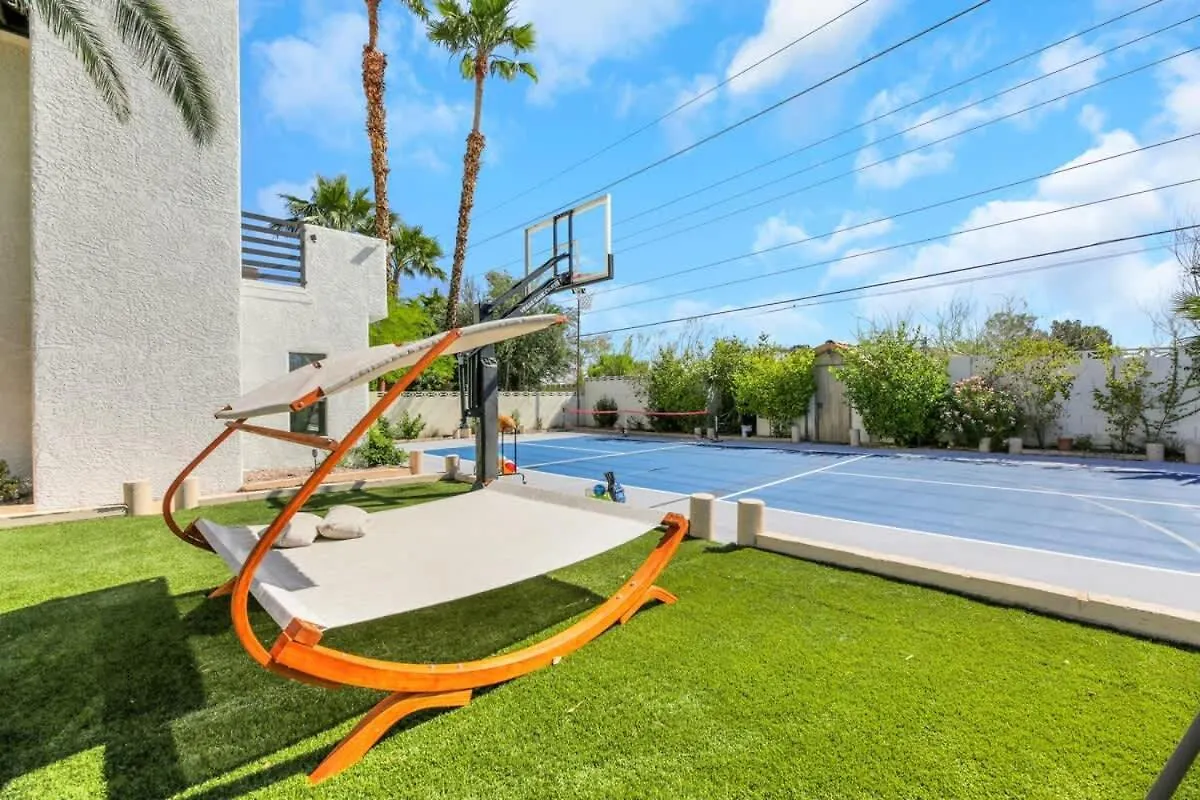 Villa Ultimate Family Getaway Pickleball Heated Pool Las Vegas